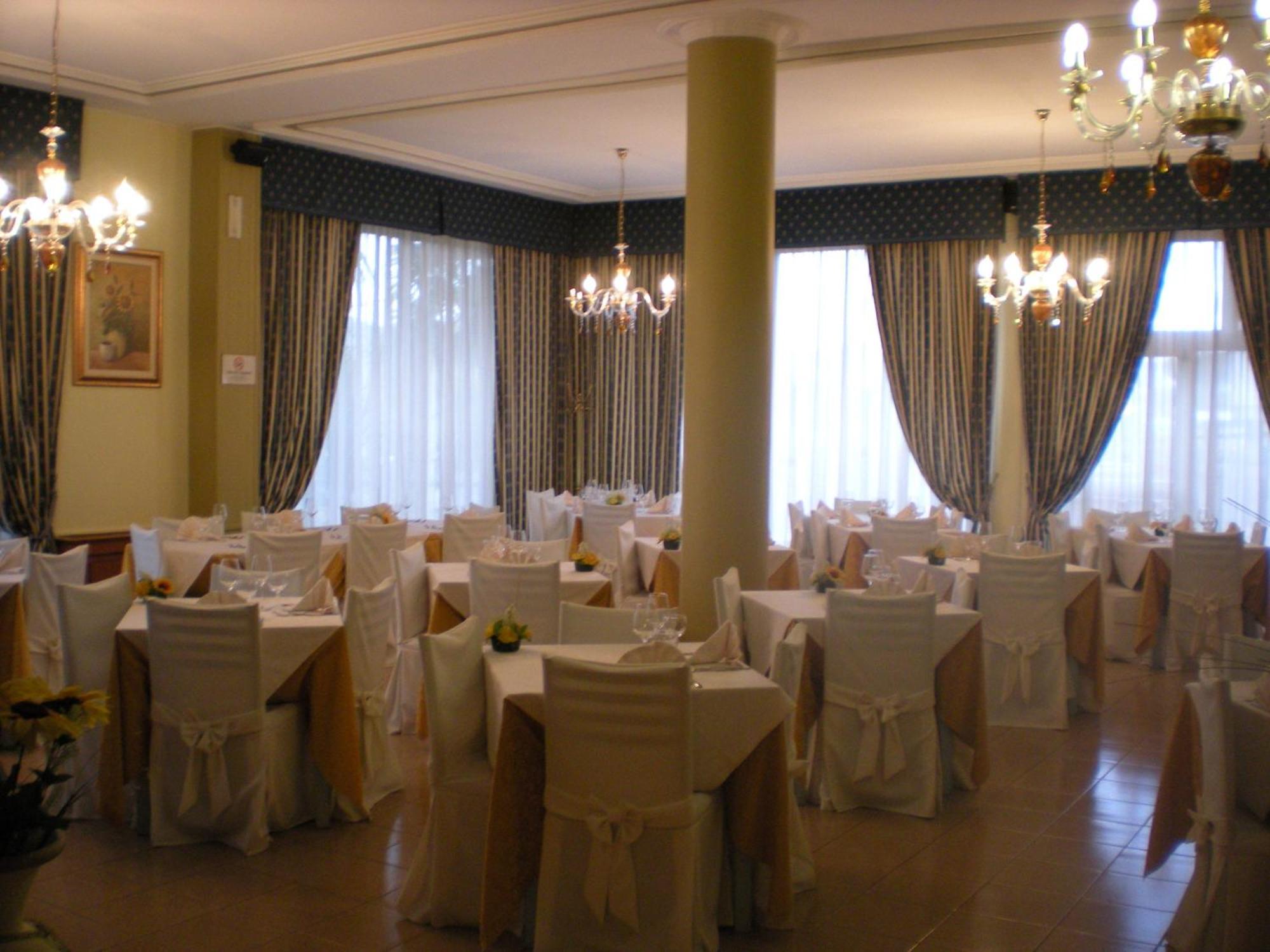 Cristal Hotel Manocalzati ภายนอก รูปภาพ