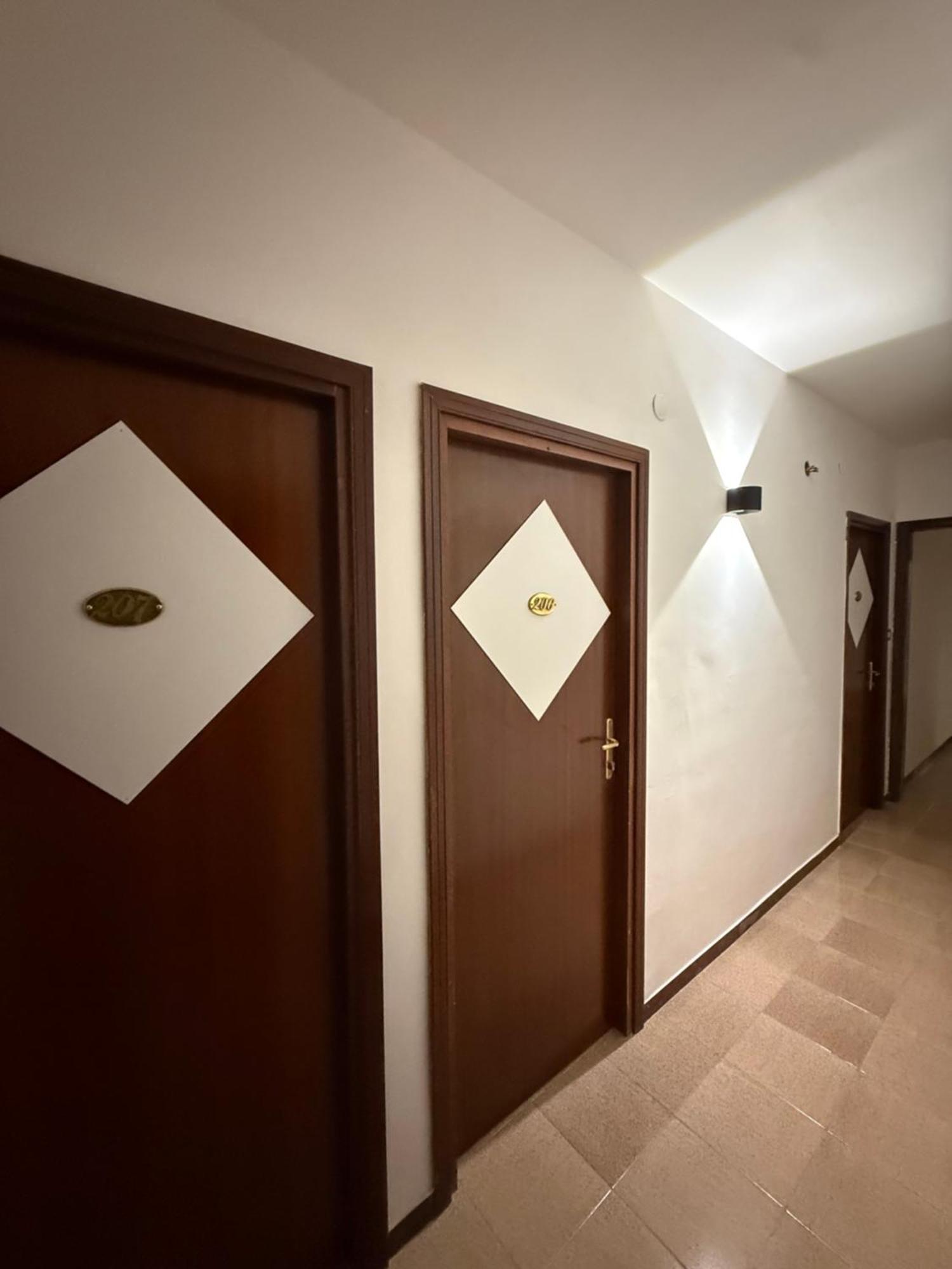 Cristal Hotel Manocalzati ภายนอก รูปภาพ