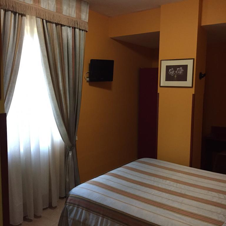Cristal Hotel Manocalzati ภายนอก รูปภาพ